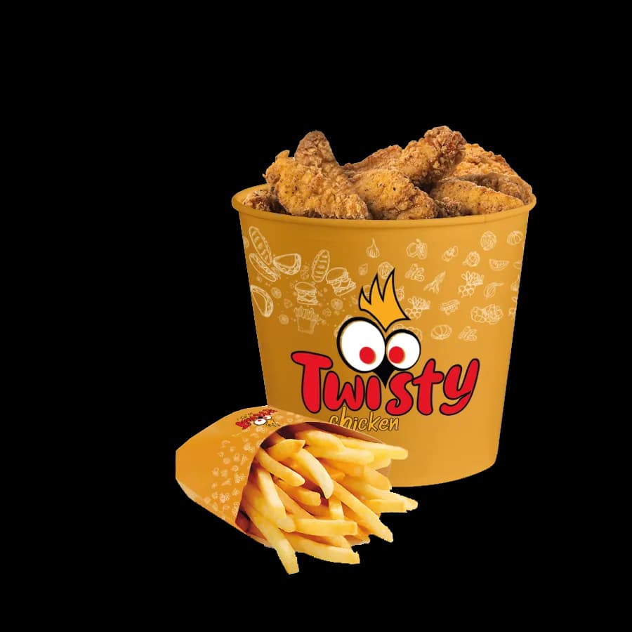 Twisty Tenders im Kübel, davor Pommes